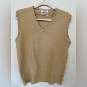 COPY - Hey wood house vintage tan sweater vest 100% virgin lambs wool